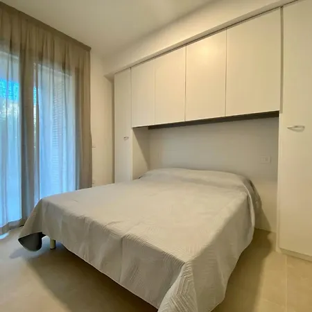 Cozy Flat 300m From The Apartment *