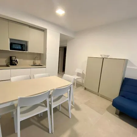 Cozy Flat 300m From The *